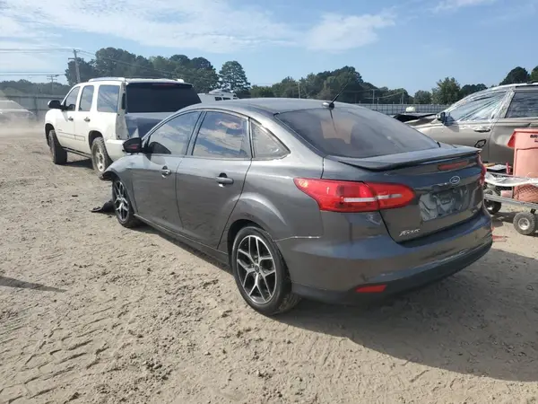 1FADP3H22HL237271 2017 FORD FOCUS - Image 2