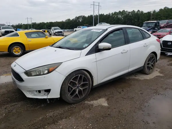 1FADP3H22HL249176 2017 FORD FOCUS - Image 1