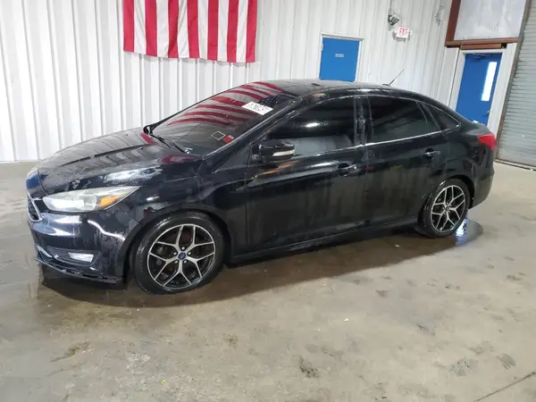 1FADP3H22HL251008 2017 FORD FOCUS - Image 1