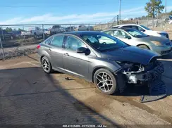 1FADP3H22HL261926 2017 FORD FOCUS