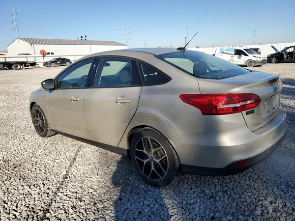 1FADP3H22HL262896 2017 FORD FOCUS - Image 2