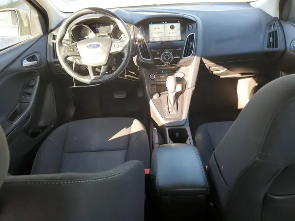 1FADP3H22HL262896 2017 FORD FOCUS - Image 8