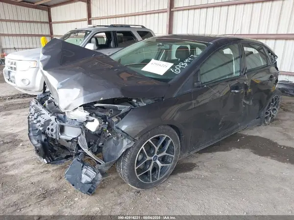 1FADP3H22HL290259 2017 FORD FOCUS - Image 2