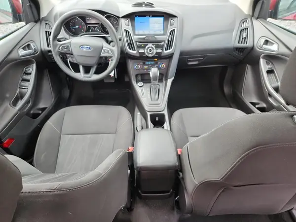 1FADP3H22HL302488 2017 FORD FOCUS - Image 8