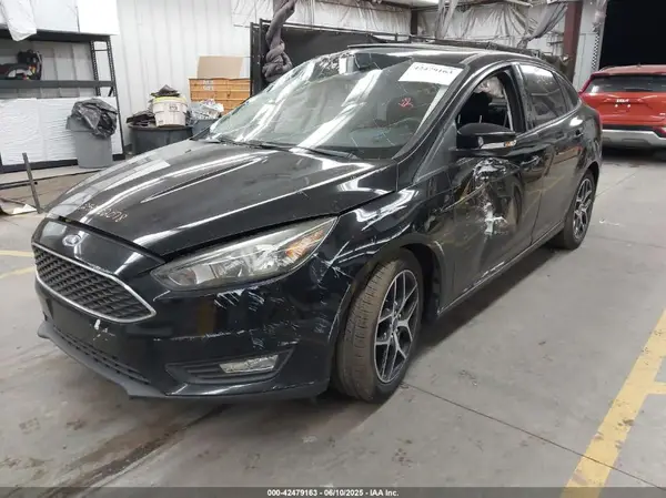 1FADP3H22HL314642 2017 FORD FOCUS - Image 2