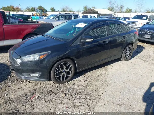1FADP3H22HL327004 2017 FORD FOCUS - Image 2