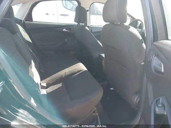 1FADP3H22HL327004 2017 FORD FOCUS - Image 8