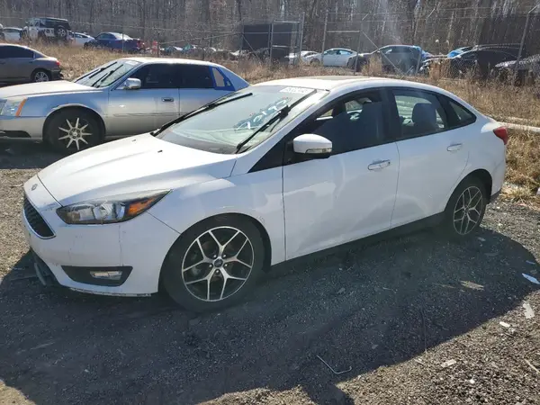 1FADP3H22HL331523 2017 FORD FOCUS - Image 1