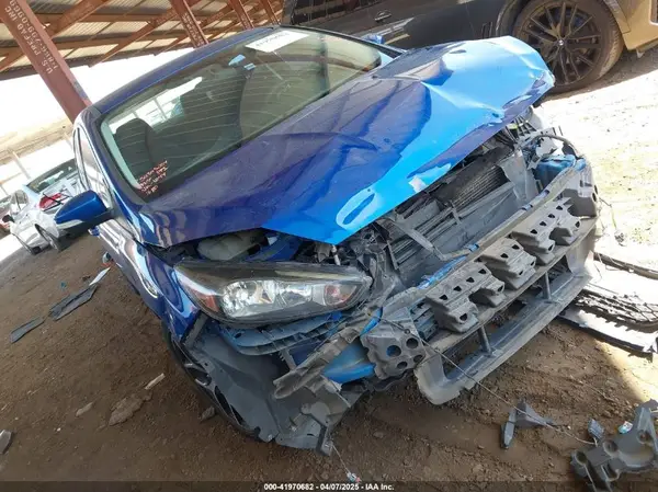 1FADP3H22JL211680 2018 FORD FOCUS - Image 1