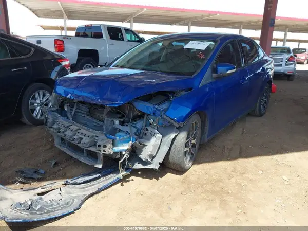1FADP3H22JL211680 2018 FORD FOCUS - Image 2