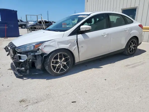 1FADP3H22JL216720 2018 FORD FOCUS - Image 1