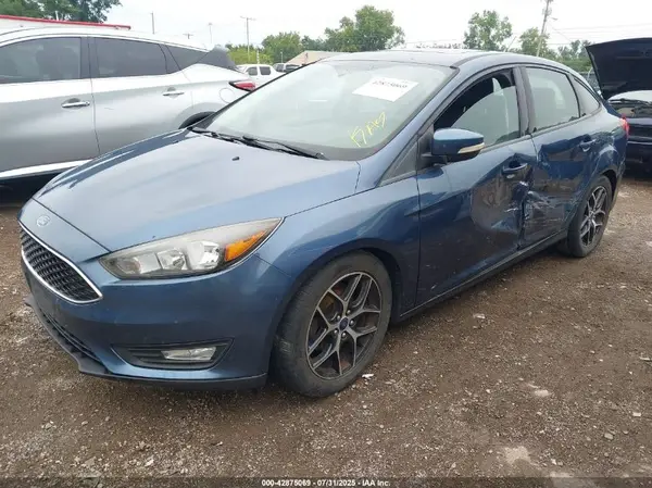 1FADP3H22JL221965 2018 FORD FOCUS - Image 2
