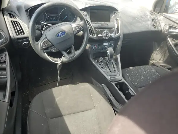 1FADP3H22JL229256 2018 FORD FOCUS - Image 8