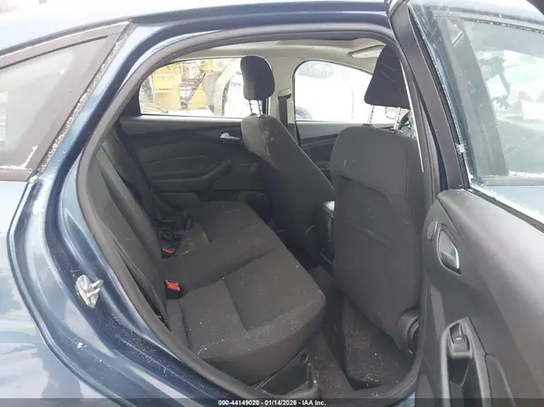 1FADP3H22JL235056 2018 FORD FOCUS - Image 8