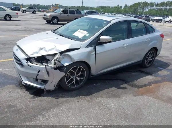 1FADP3H22JL242976 2018 FORD FOCUS - Image 2