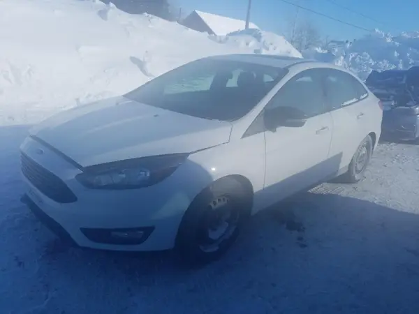1FADP3H22JL253606 2018 FORD FOCUS - Image 1