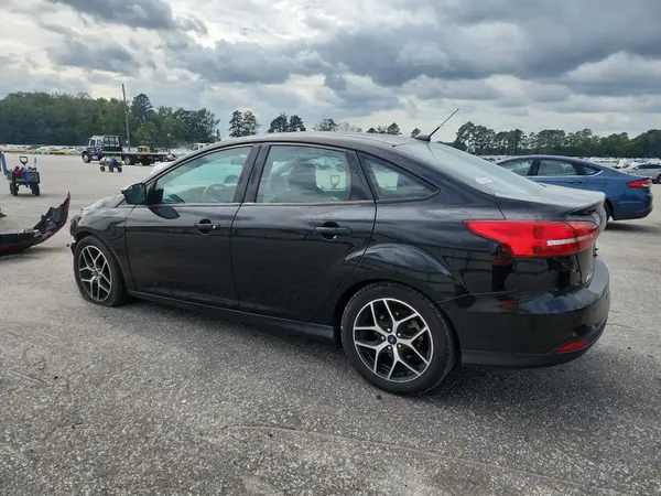 1FADP3H22JL300021 2018 FORD FOCUS - Image 2