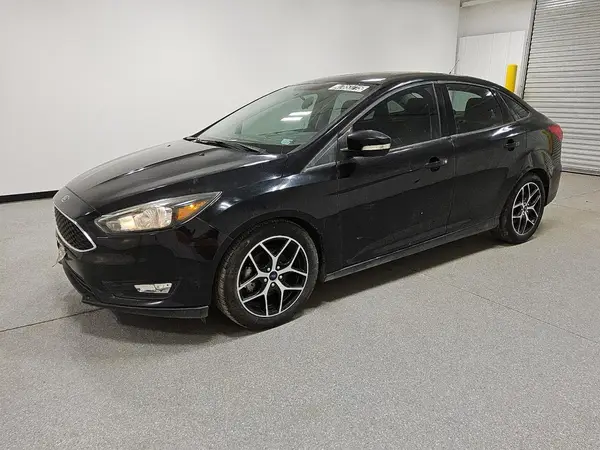 1FADP3H22JL304358 2018 FORD FOCUS - Image 1