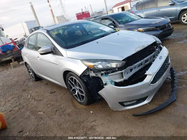 1FADP3H23HL221712 2017 FORD FOCUS - Image 1