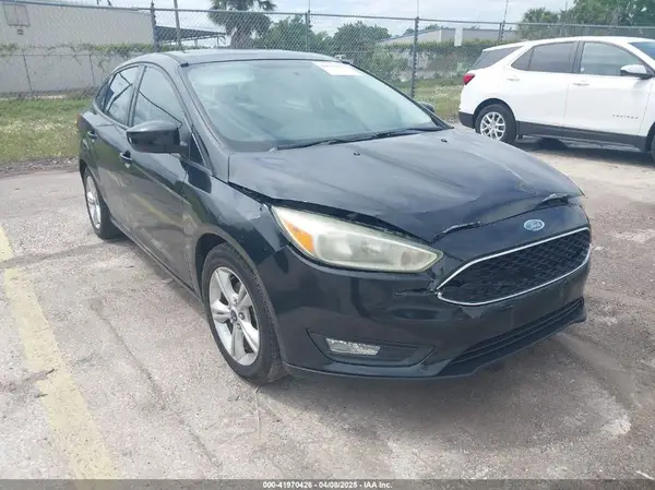 1FADP3H23HL224819 2017 FORD FOCUS - Image 1
