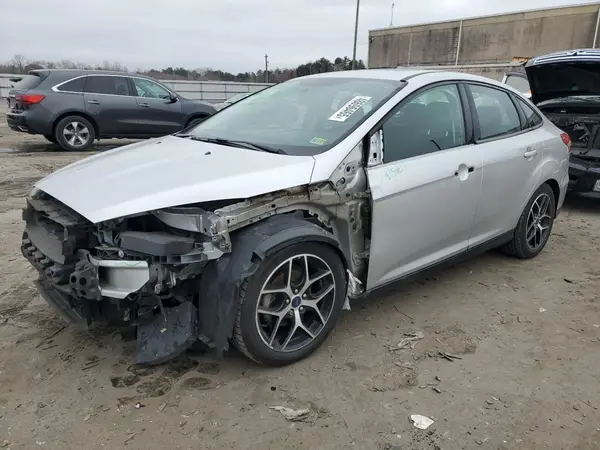 1FADP3H23HL224836 2017 FORD FOCUS - Image 1