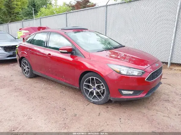 1FADP3H23HL237621 2017 FORD FOCUS - Image 1