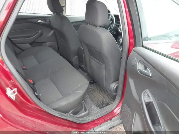 1FADP3H23HL237621 2017 FORD FOCUS - Image 8