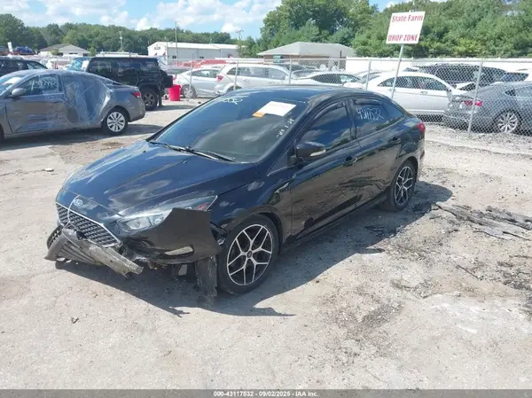 1FADP3H23HL243063 2017 FORD FOCUS - Image 2