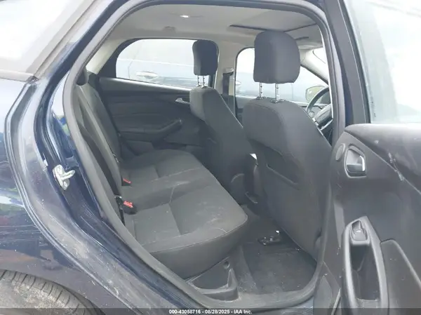 1FADP3H23HL276791 2017 FORD FOCUS - Image 8