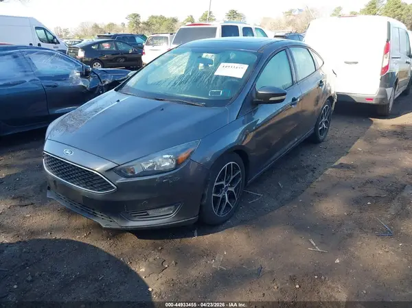 1FADP3H23HL330607 2017 FORD FOCUS - Image 2