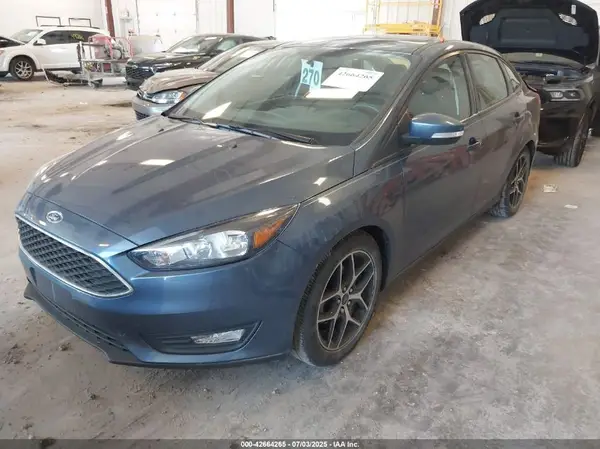 1FADP3H23JL216225 2018 FORD FOCUS - Image 2