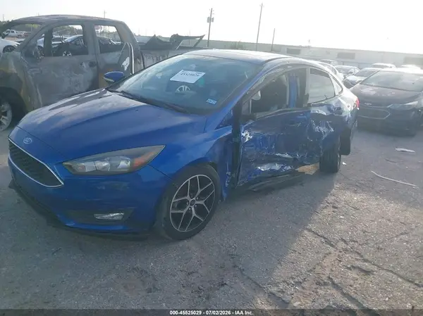 1FADP3H23JL216578 2018 FORD FOCUS - Image 2