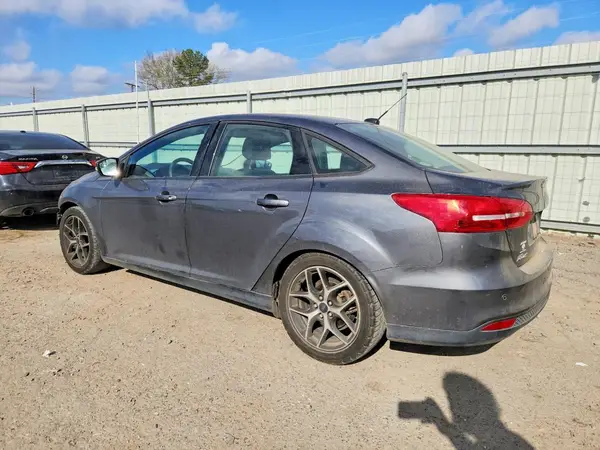 1FADP3H23JL226799 2018 FORD FOCUS - Image 2