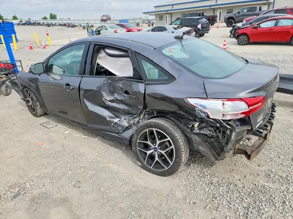 1FADP3H23JL258331 2018 FORD FOCUS - Image 2