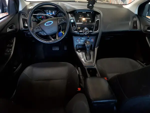 1FADP3H23JL267417 2018 FORD FOCUS - Image 8
