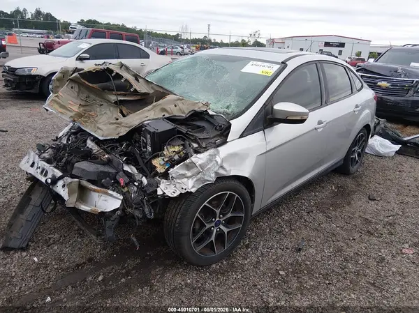 1FADP3H24HL201596 2017 FORD FOCUS - Image 2