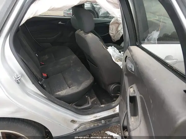 1FADP3H24HL201596 2017 FORD FOCUS - Image 8