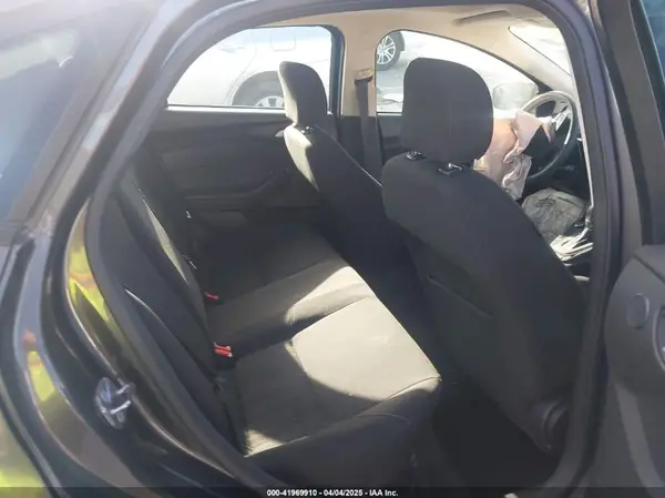1FADP3H24HL245534 2017 FORD FOCUS - Image 8