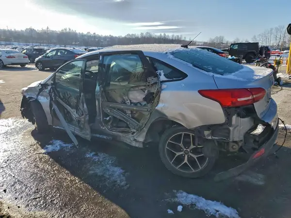 1FADP3H24HL256128 2017 FORD FOCUS - Image 2