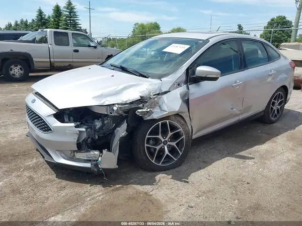 1FADP3H24HL257456 2017 FORD FOCUS - Image 2