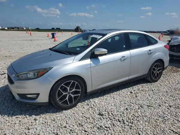 1FADP3H24HL265167 2017 FORD FOCUS - Image 1