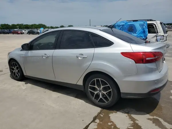 1FADP3H24HL319132 2017 FORD FOCUS - Image 2