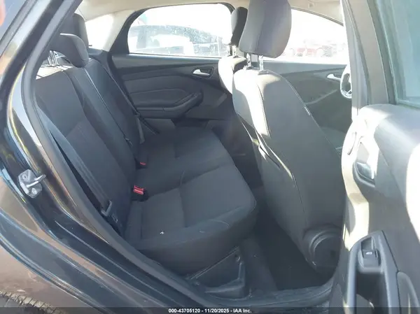 1FADP3H24HL321995 2017 FORD FOCUS - Image 8
