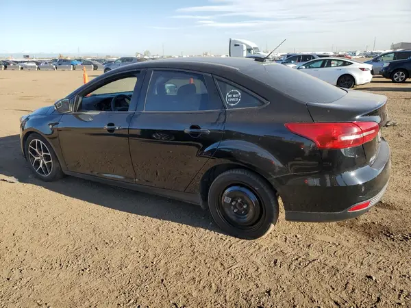 1FADP3H24HL324945 2017 FORD FOCUS - Image 2
