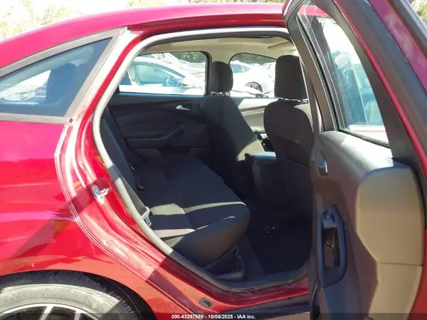 1FADP3H24HL339123 2017 FORD FOCUS - Image 8