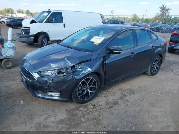 1FADP3H24HL347609 2017 FORD FOCUS - Image 2