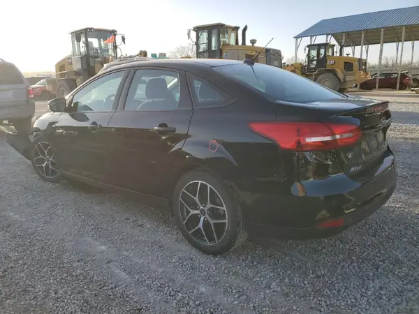 1FADP3H24JL210949 2018 FORD FOCUS - Image 2
