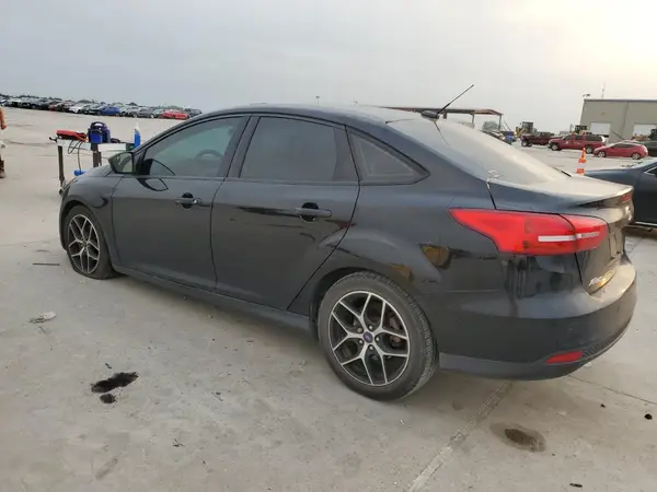 1FADP3H24JL243482 2018 FORD FOCUS - Image 2