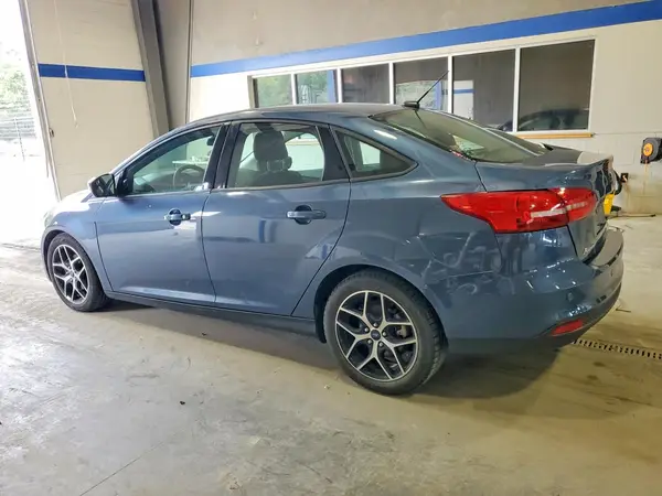 1FADP3H24JL248925 2018 FORD FOCUS - Image 2