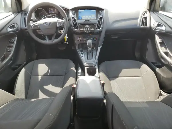 1FADP3H24JL258919 2018 FORD FOCUS - Image 8
